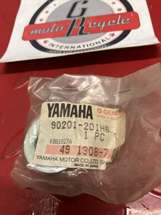 NOS YAMAHA YTM200 1983 1984 1985 WASHER PLATE 90201-201H6-00 Y66