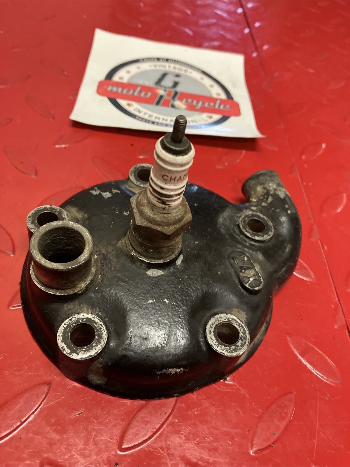 Yamaha YZ125 1983 Cylinder head jug barrel cover