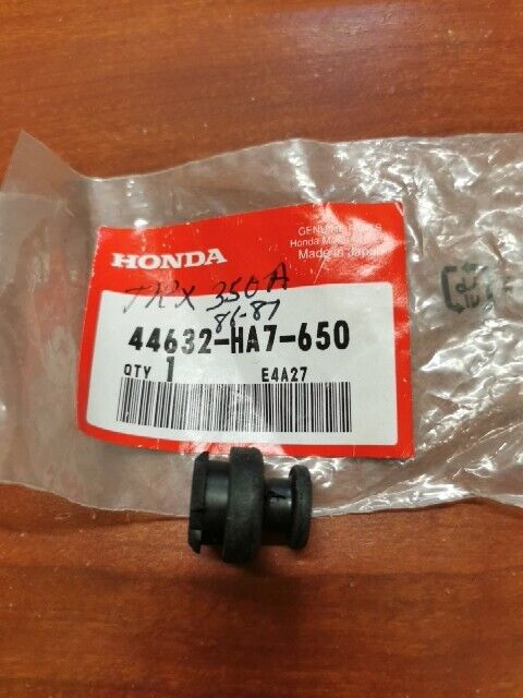 NEW NOS Honda TRX350 ADJUSTING HOLE PLUG 44632-HA7-650 H103