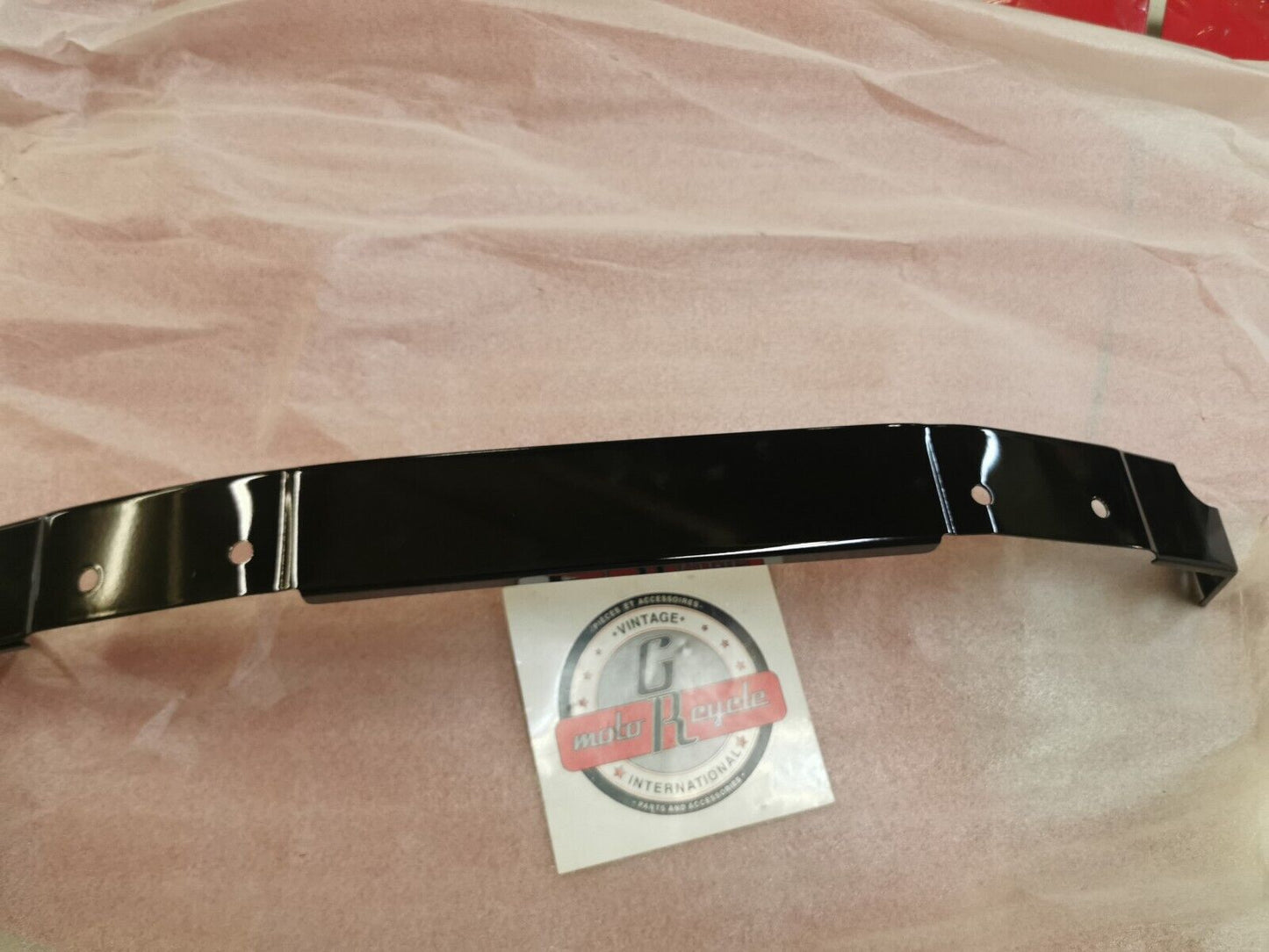 NOS YAMAHA EC540 1979 1980 FRAME 1 RNFCMNT 8H8-21986-00-00 Y14