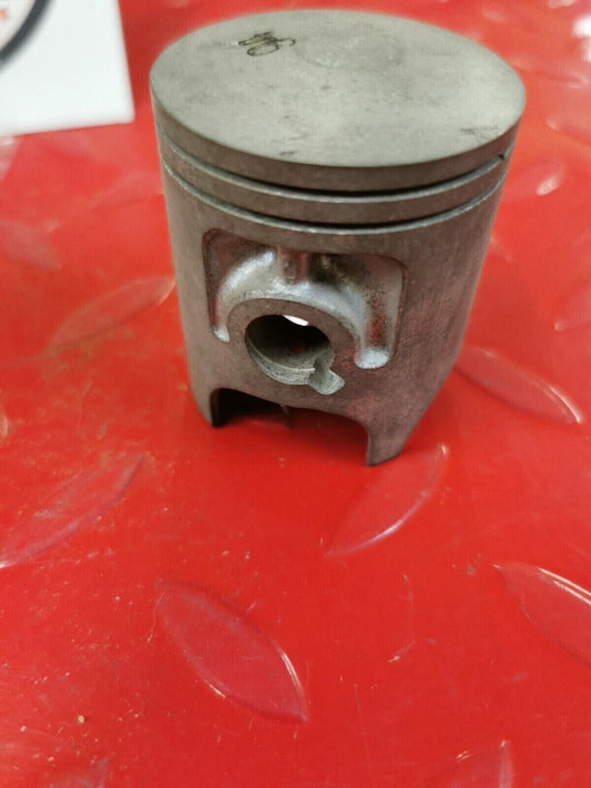 NOS YAMAHA YZ80 1982 PISTON STD 5X2-11631-00-94 Y50