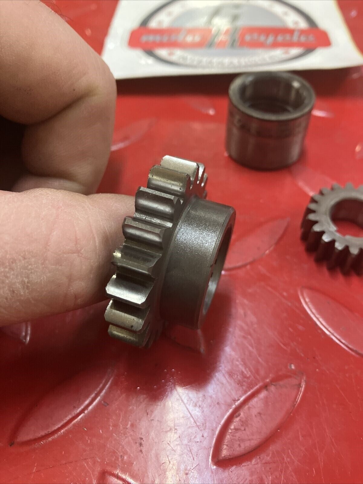 Suzuki RM125 1982 water pump waterpump crankshaft primary drive gear