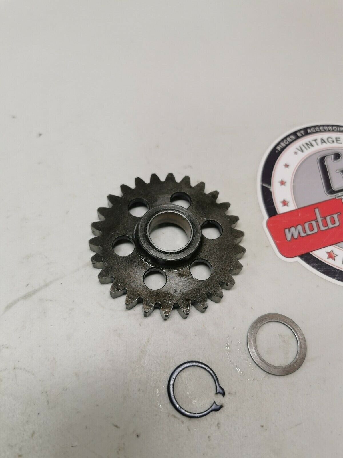 Suzuki RM250 1976 kickstarter kick starter idle gear