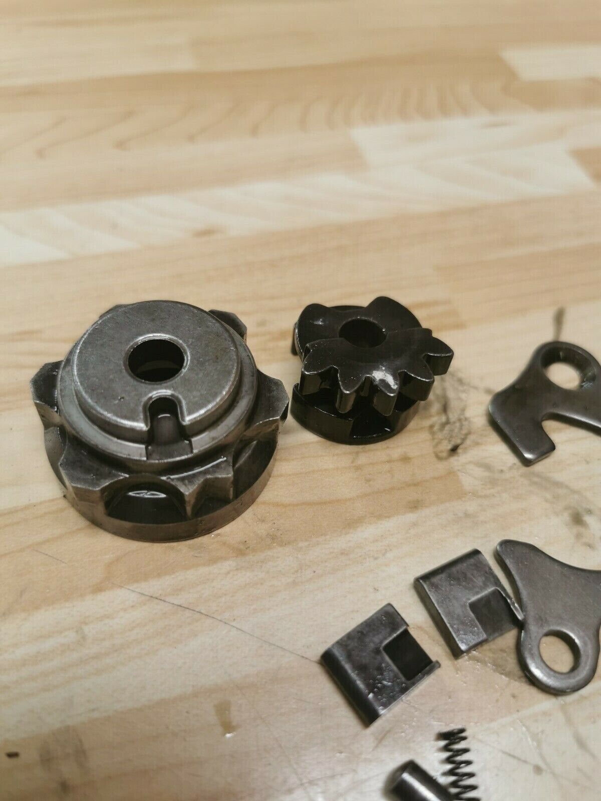 Kawasaki KX250F 2005 gear shift transmission gearshift drum cam pawl ratchet