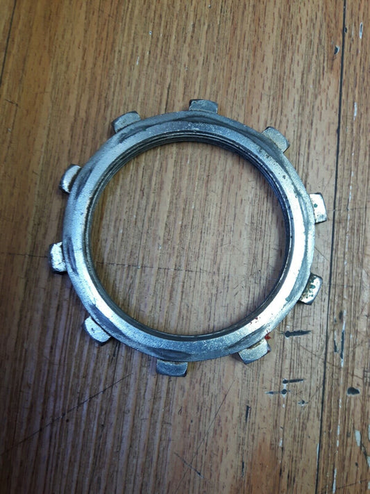 Honda CR250R 1988 rear shock absorber spring nut adjuster