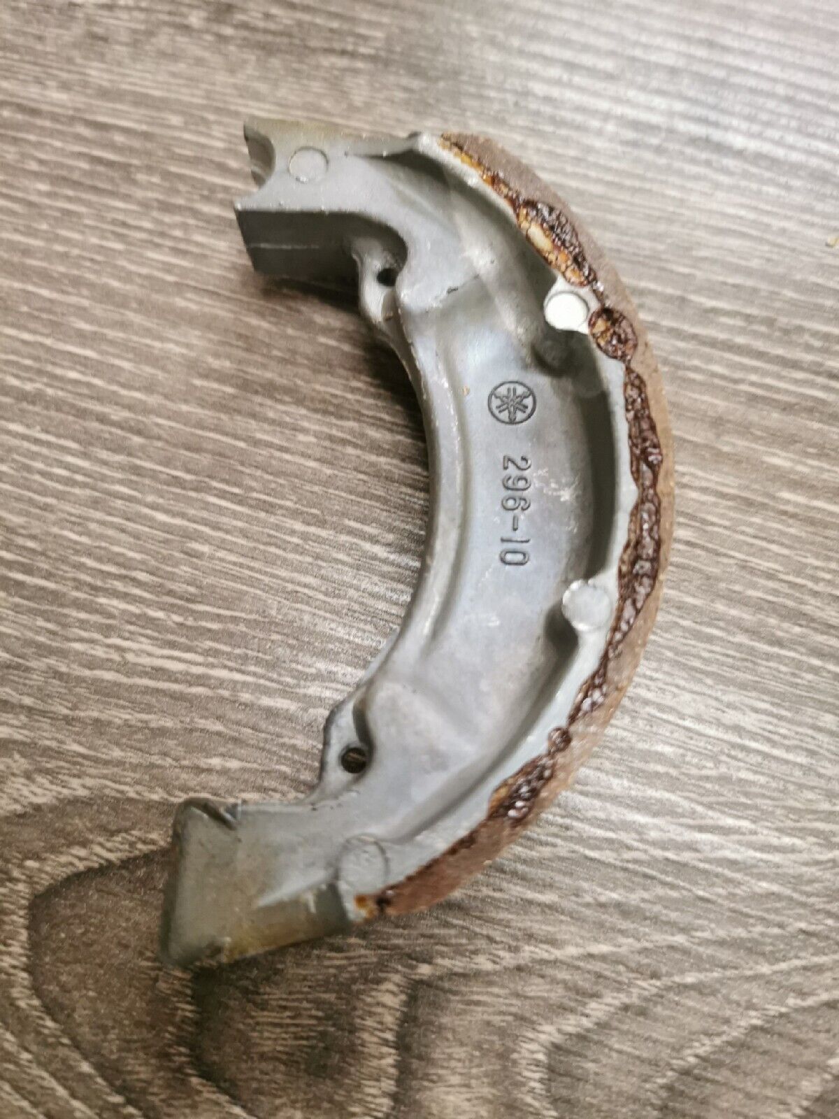 NOS YAMAHA DT100 LT2 MX125 YZ125  Front Brake Shoe Set  326-25330-10-00  Y53