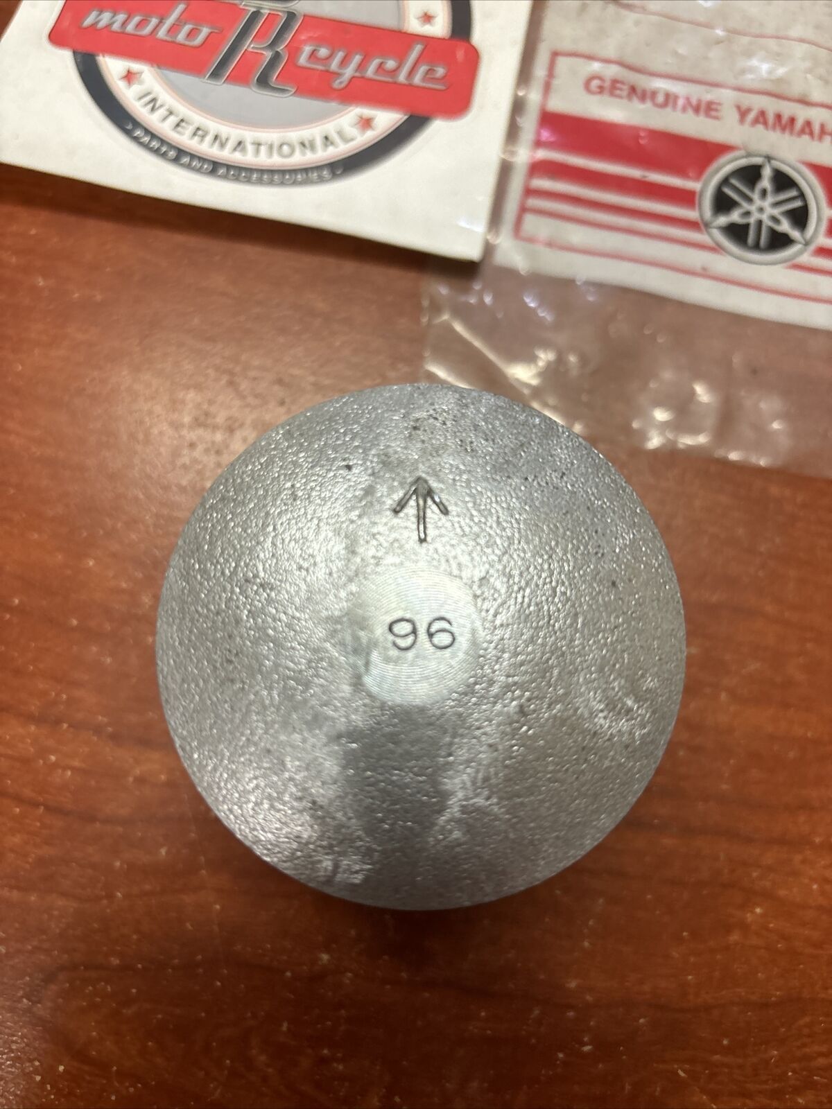 NOS Yamaha 1976 - 1978 RD400 PISTON STD 0.96 1A1-11631-00-96 Y176