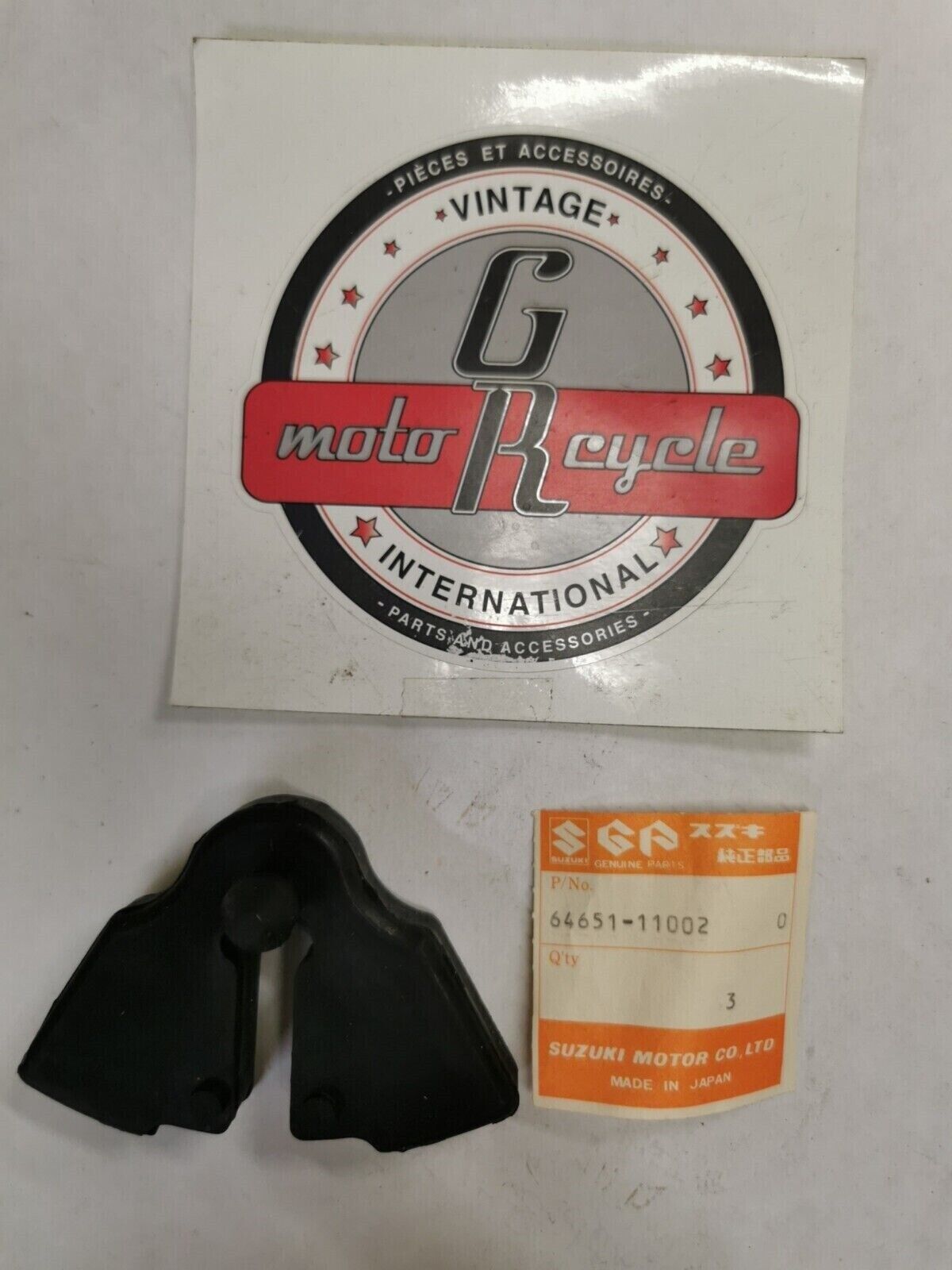 NOS SUZUKI GS550E 1978 DAMPER REAR HUB SET 64651-11002 S28
