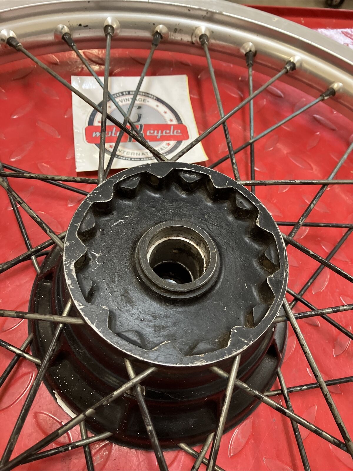 Suzuki RM250 1984 front wheel rim hub RM250 RM500 54110-14121 2