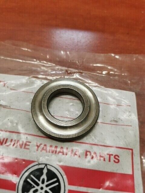 NOS Yamaha FZ600 SRX600 XJ650 XJ750 XS650 BALL RACE 256-23411-00-00 Y167