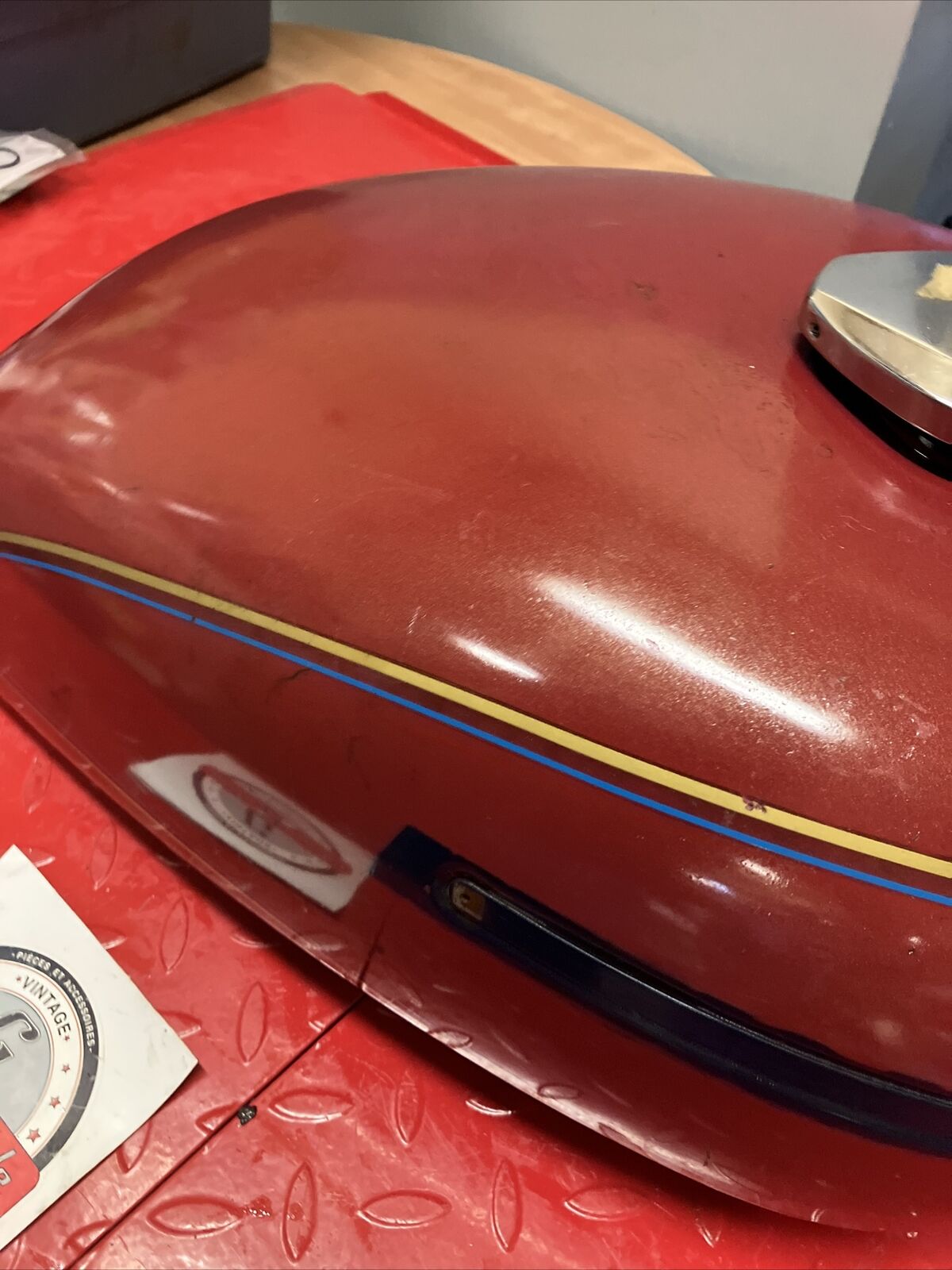 Kawasaki KZ750 1977 Fuel tank gas petrol reservoir 1976 1978 1979