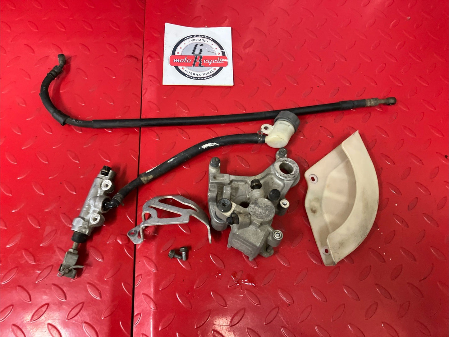 Honda CR250R 1991 Rear brake assembly caliper master cylinder hose 125 500 1990