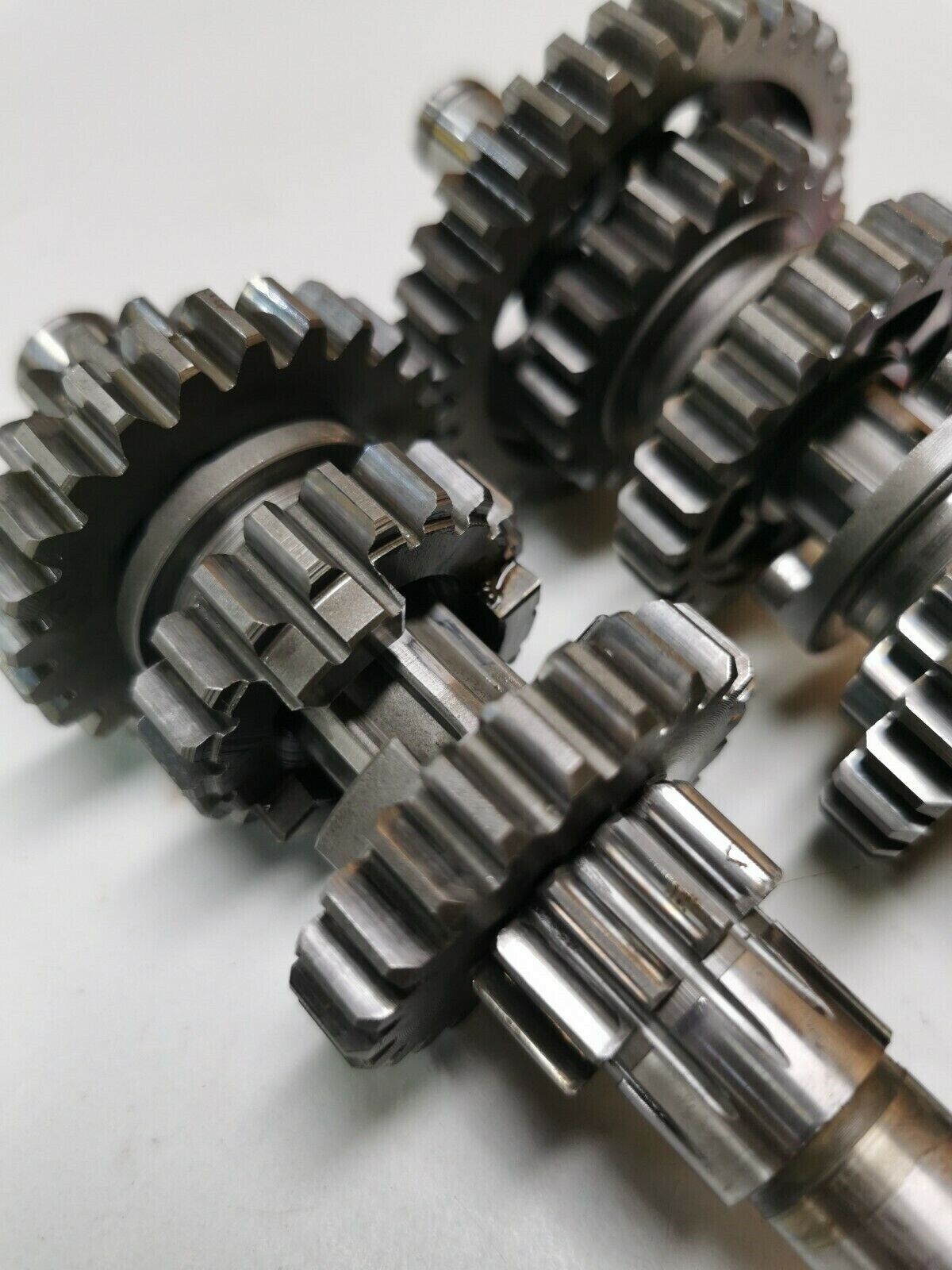 Yamaha DT100 1976 transmission mainshaft countershaft main counter shaft gear