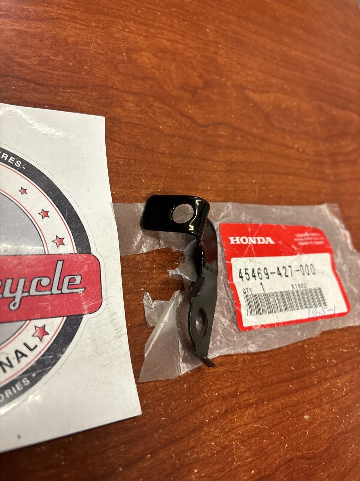 NOS Honda XL185S XR200 XR200R DECOMPRESSION CABLE CLIP 45469-427-000 H169