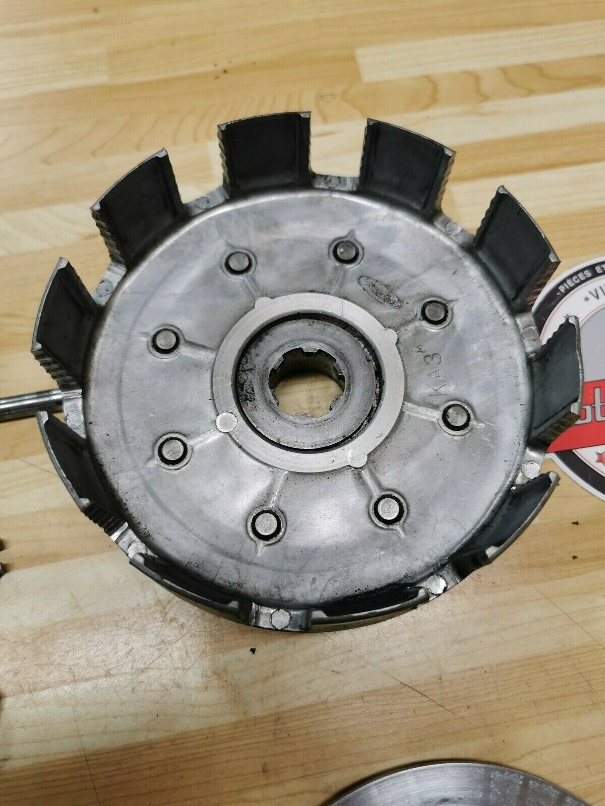 Honda CR125R 1984 complete clutch basket hub center pressure plate 22100-KA3-740