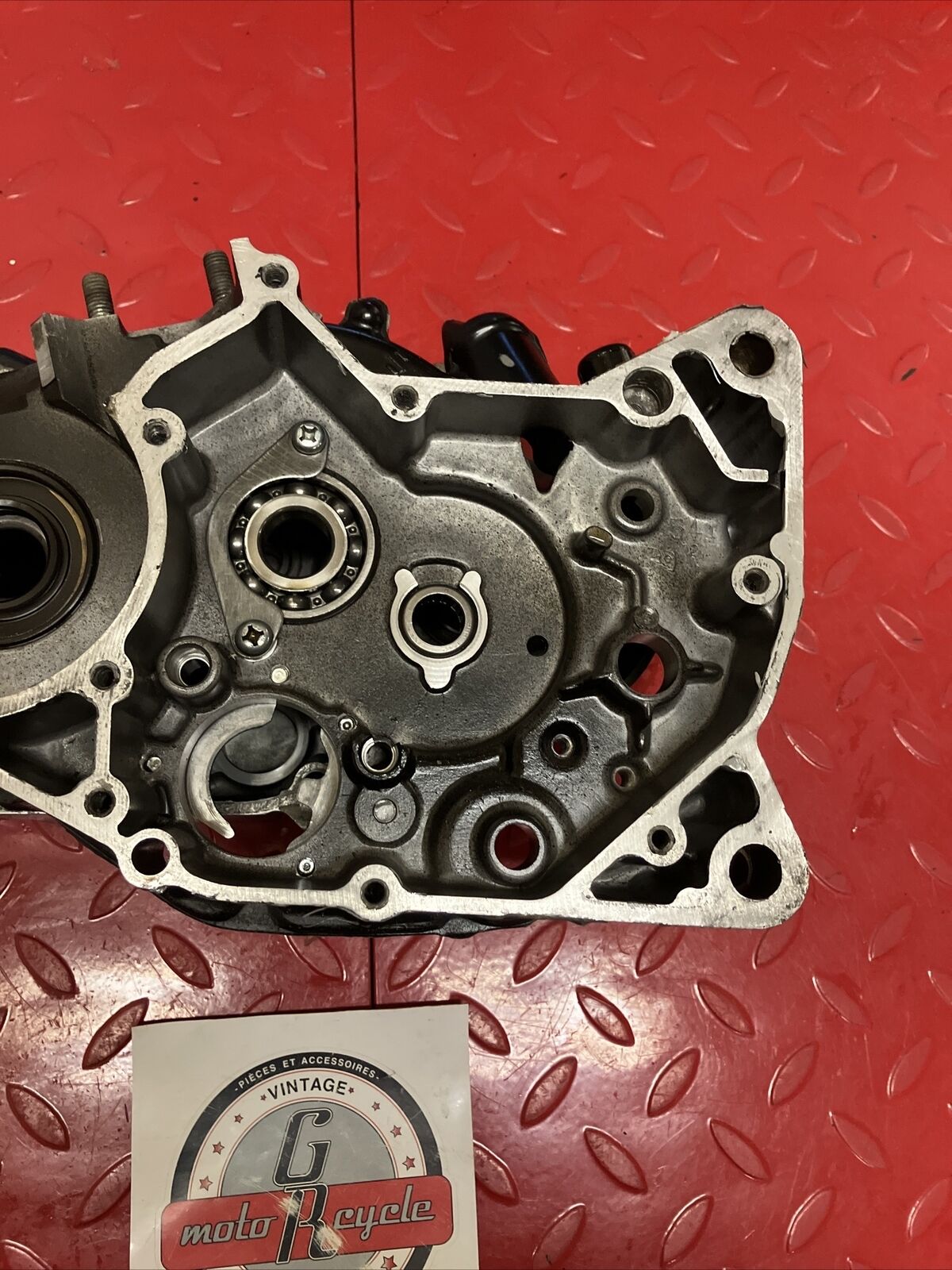 Suzuki DS100 1978 Crankcase left right crank case set