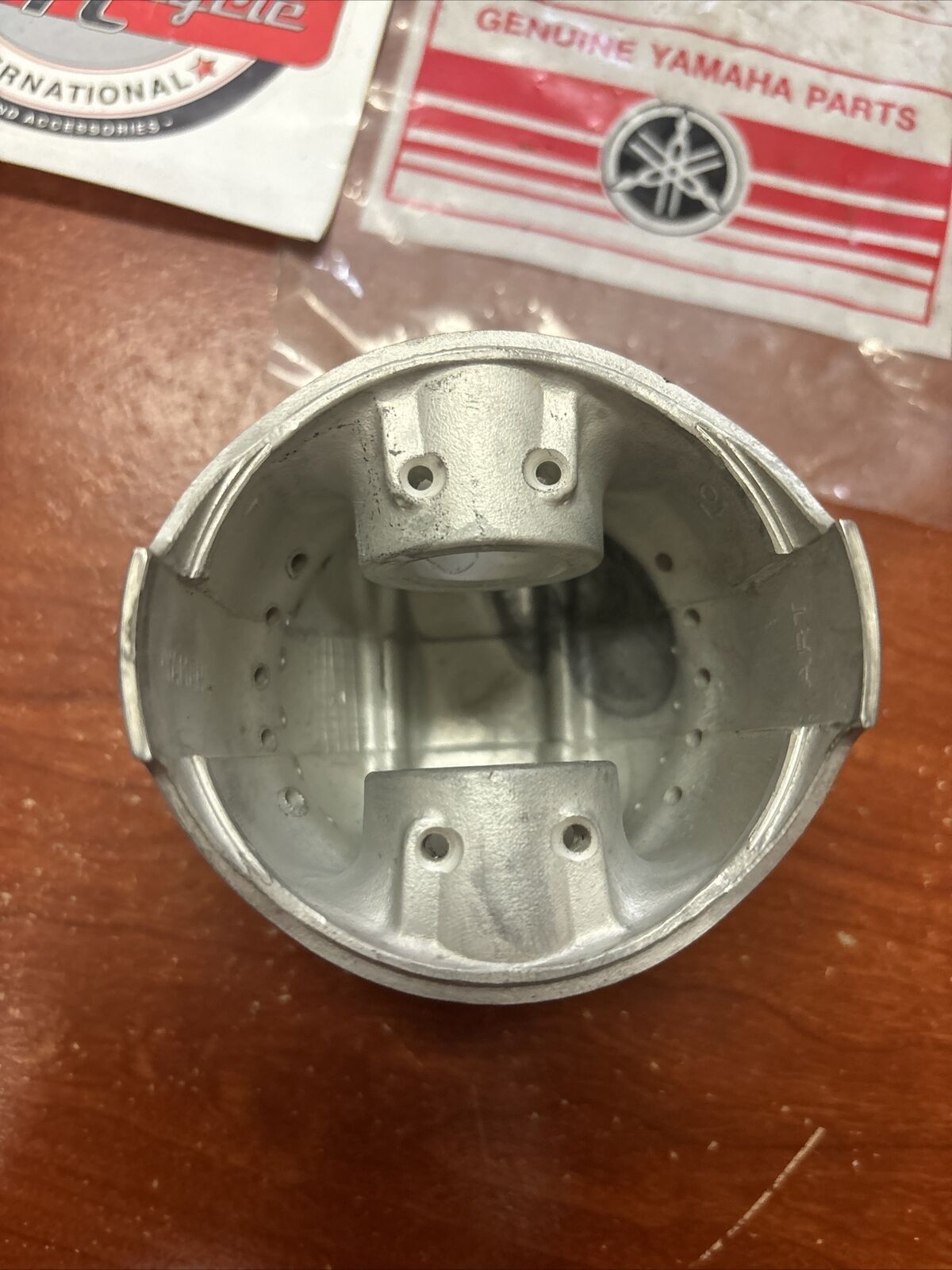 NOS Yamaha TX650 XS650 PISTON O/S 0.25 447-11635-01-00 SUB 447-11635-00-00 Y175