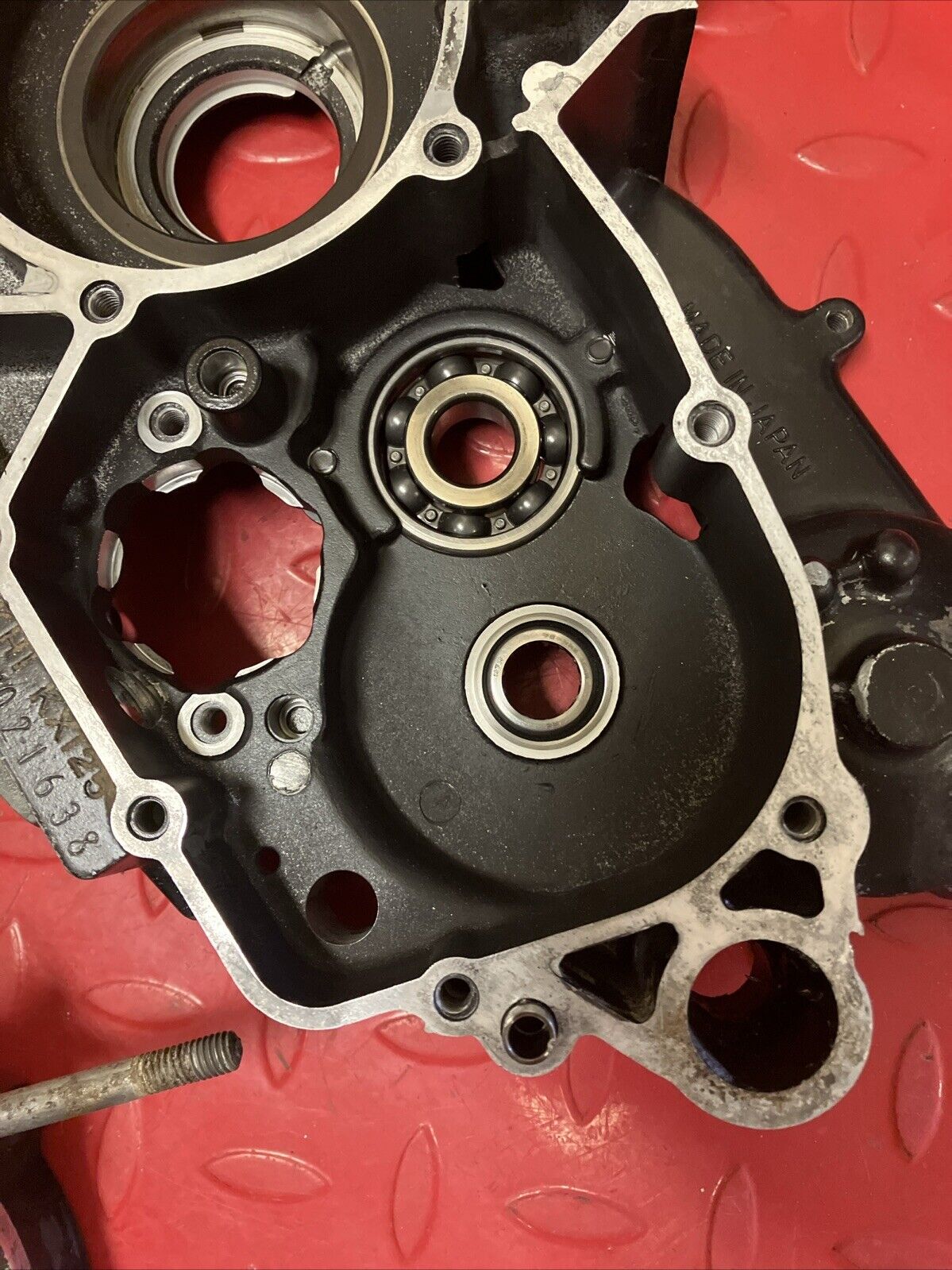 Kawasaki KX125 1987 Left right crankcase crank case set 1985 1986