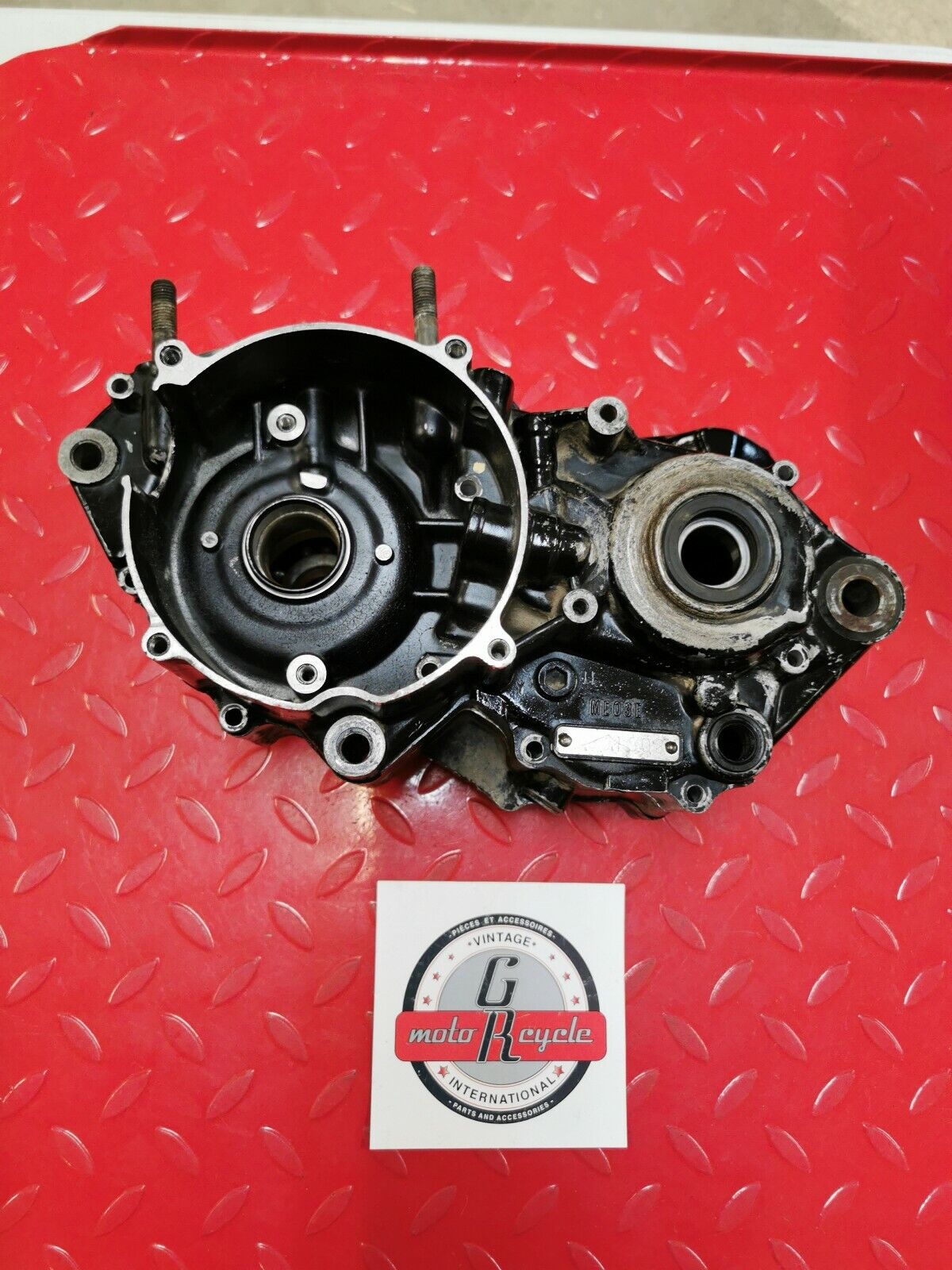 Honda CR250R 1986 crankcase set left right crank case 111A0-KS7-000