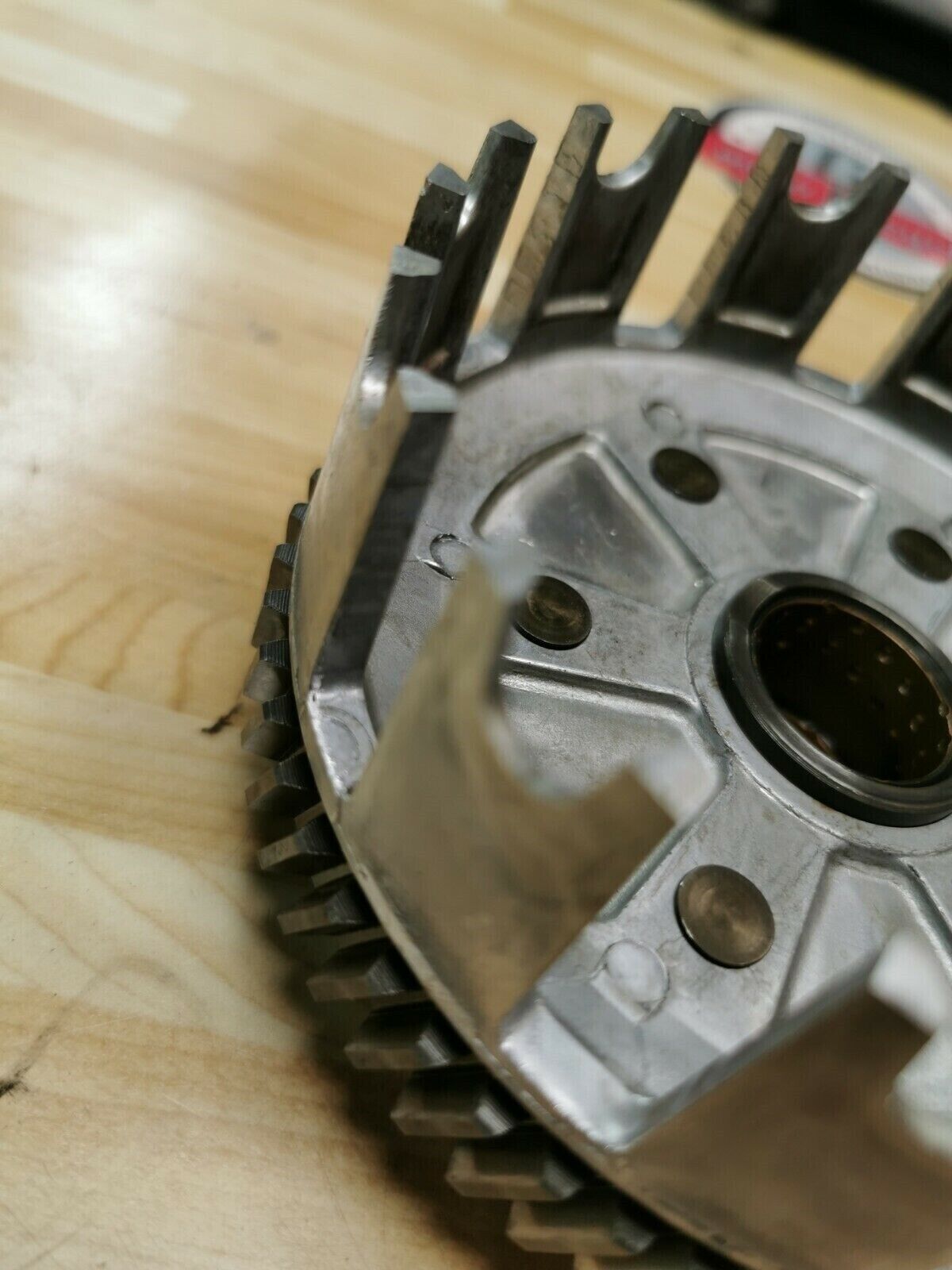 Suzuki DR100 1985 complete clutch basket hub pressure plate 21200-05863