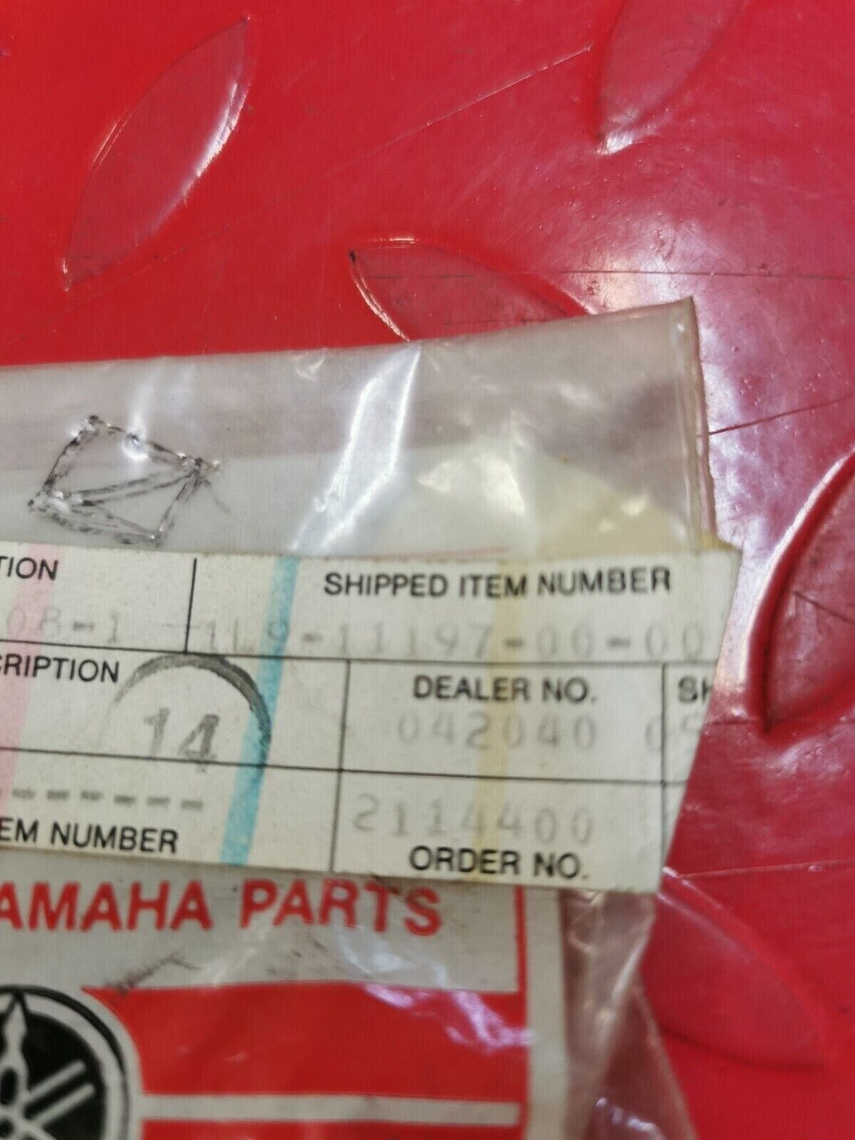 NOS Yamaha XS400 PLUG BLIND 1L9-11197-00-00 Y25