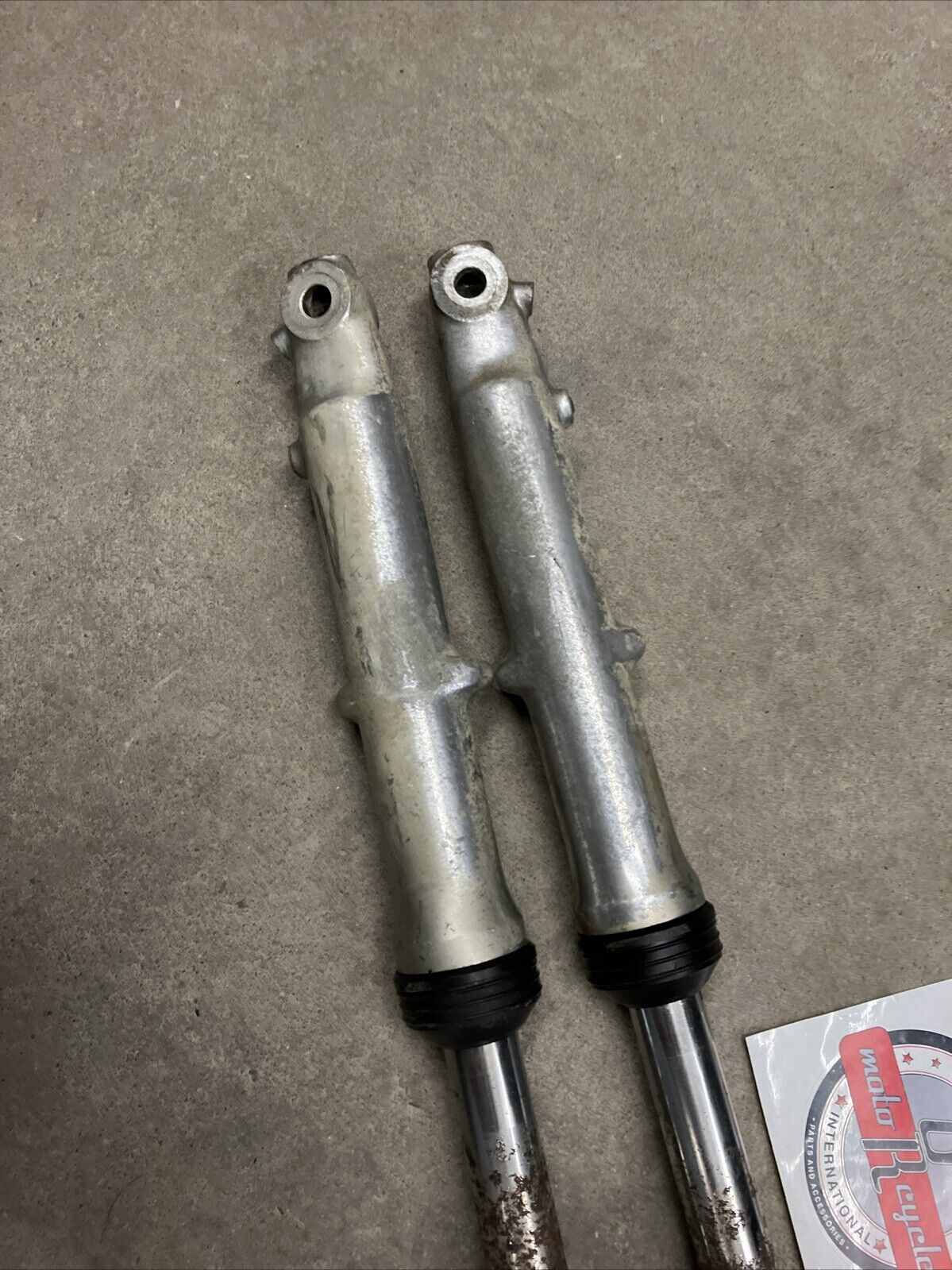 Suzuki RV90 1975 Front forks suspension damper