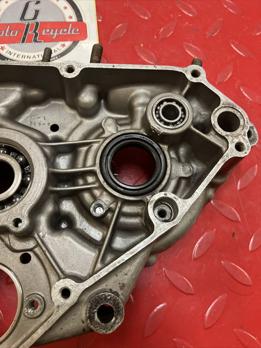 Suzuki RM125 1985 right crankcase crank case