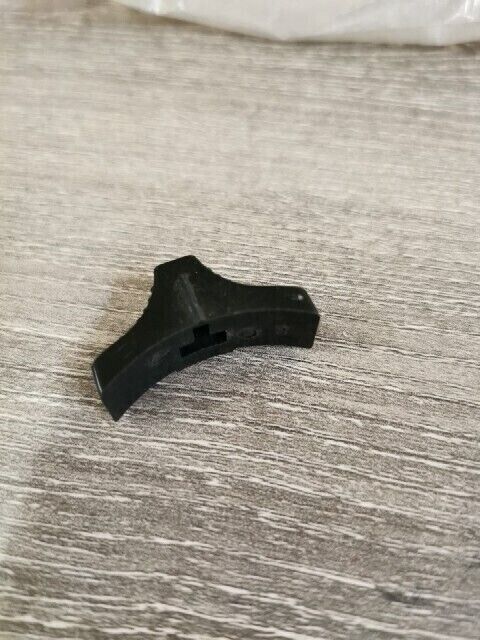 NOS SUZUKI GP100 GP100U GP125 T500M GT185 KNOB HANDLE SWITCH 57712-33011 S37