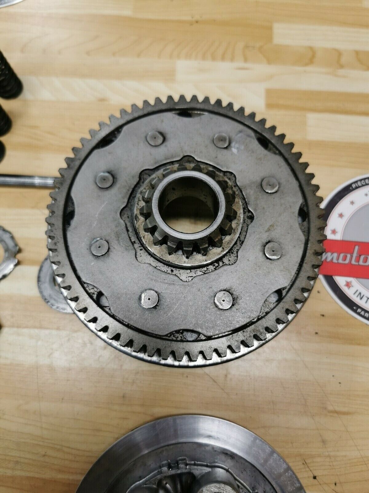 Honda CR125R 1984 complete clutch basket hub center pressure plate 22100-KA3-740