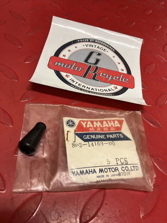 NOS YAMAHA CAP 802-14169-00-00 SUB BY 8A7-14169-00-00 Y62