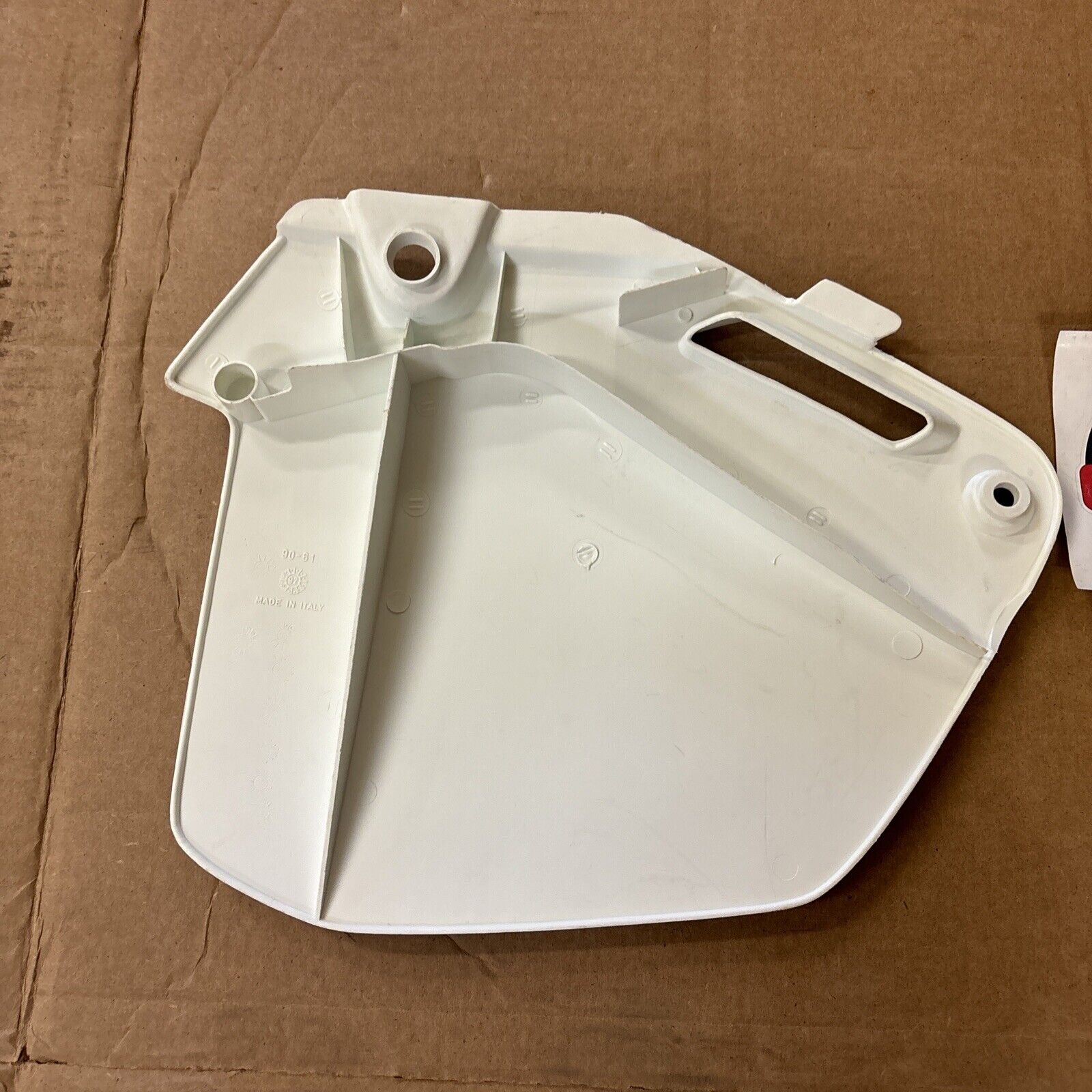 NOS ACERBIS CR125R CR250R CR500R LEFT SIDE COVER ONLY 2043260002