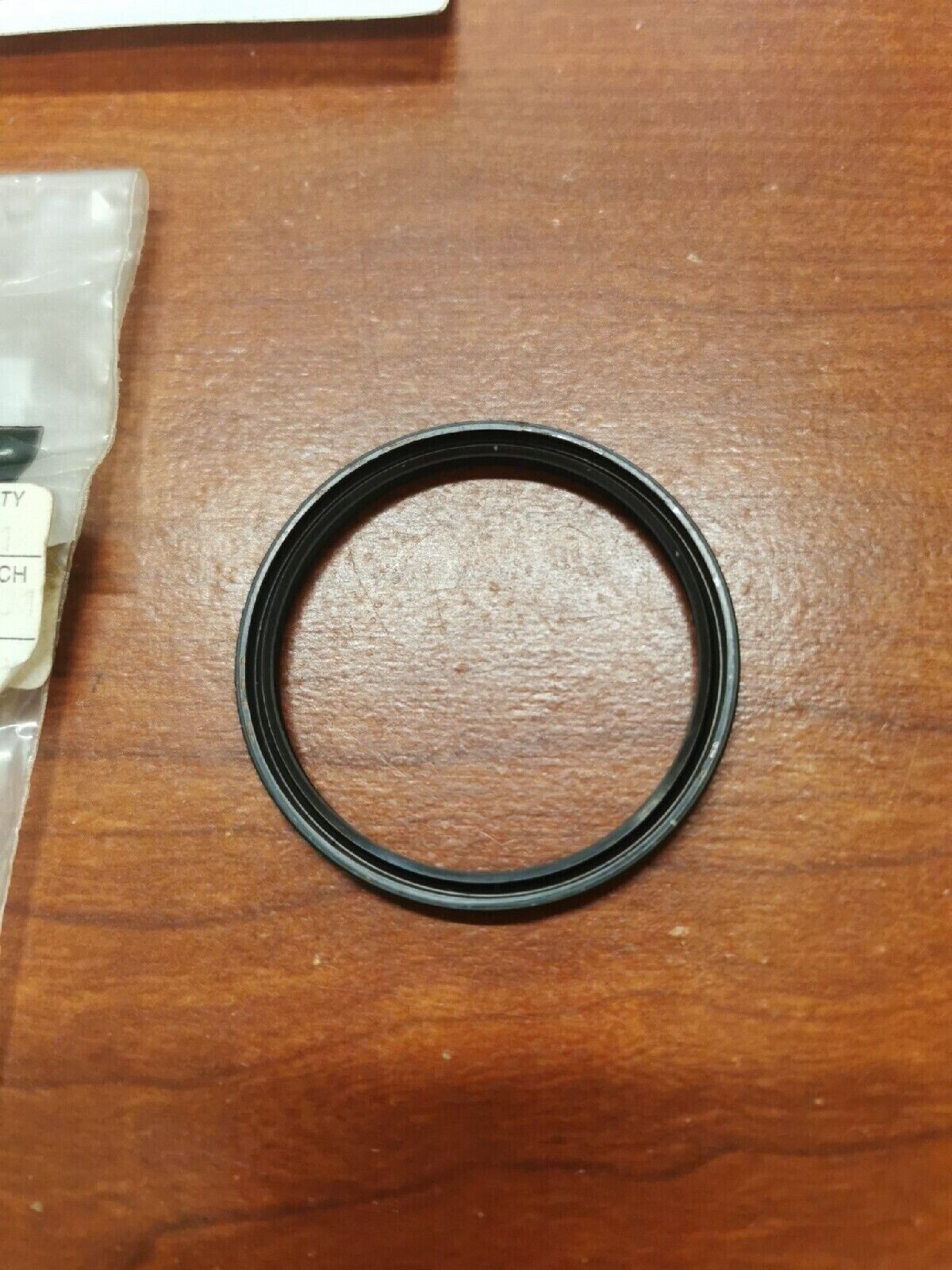 NOS Yamaha OIL SEAL 93109-41042-00 SUB. 93104-41119-00 Y71