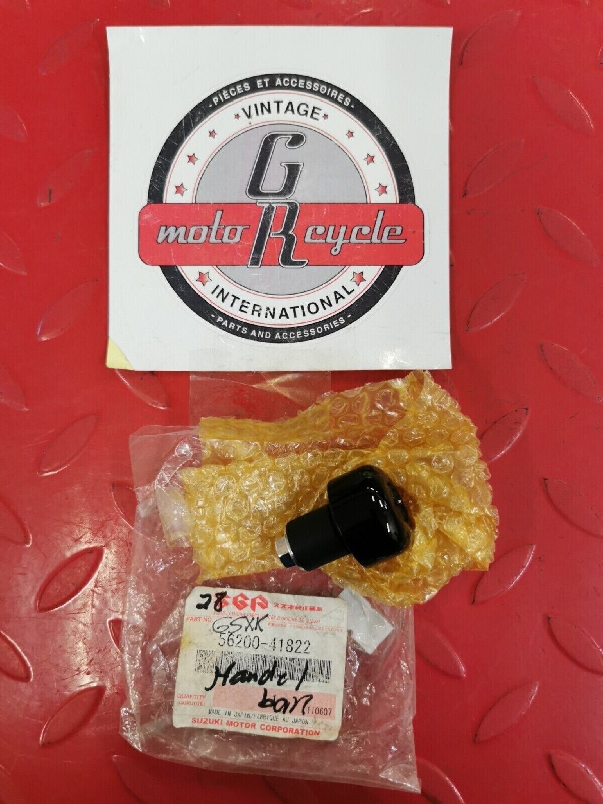 NOS SUZUKI BALANCER SET HANDLEBAR 56200-41822 S11