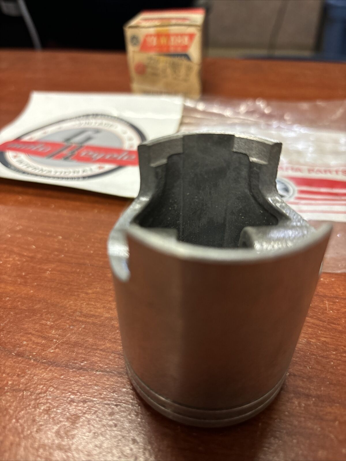 NOS Yamaha 1969 1970 HT1 PISTON O/S 0.25 276-11635-00-00 Y176