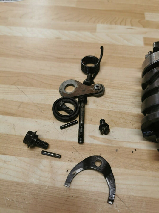 Yamaha YZ125 1985 transmission gearshift gear shift drum cam lever spring