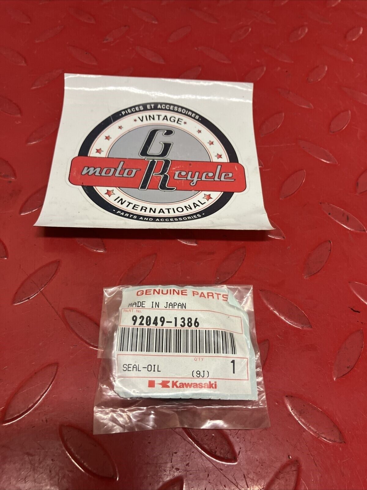 NOS KAWASAKI KVF400 ZG1400 OIL SEAL 92049-1386 K14