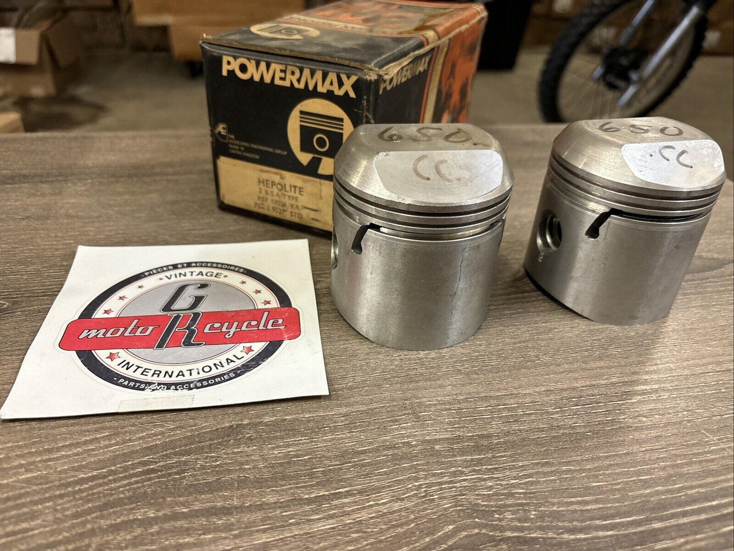 NOS HEPOLITE 650CC BSA PISTON SET STD 75MM POWERMAX 18526 J62