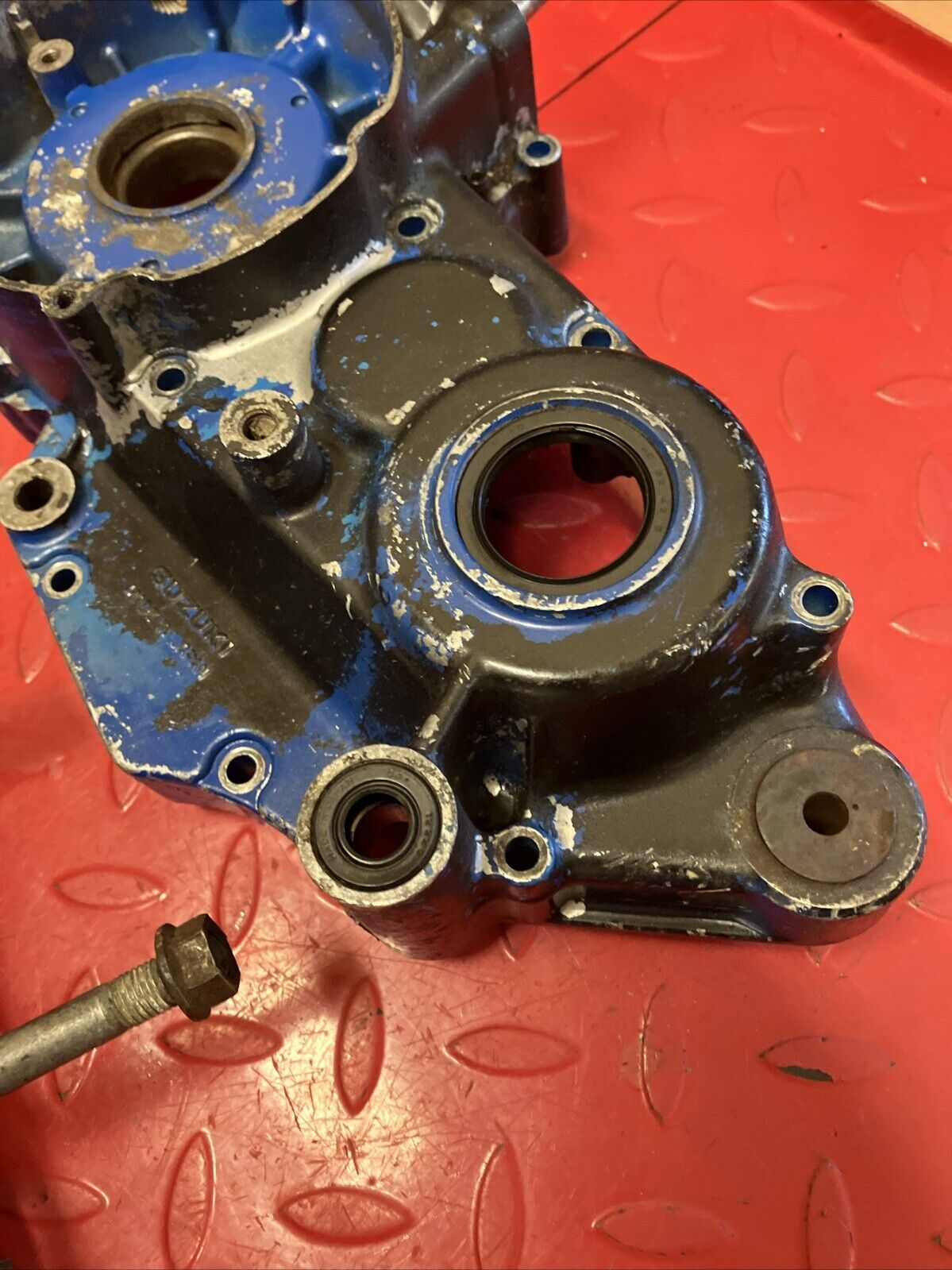 Suzuki RM250 1987 Crankcase set left right