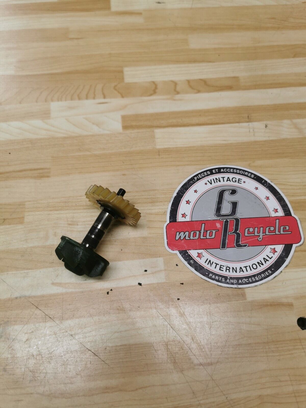 Yamaha DT200 1986 waterpump water pump impeller gear shaft