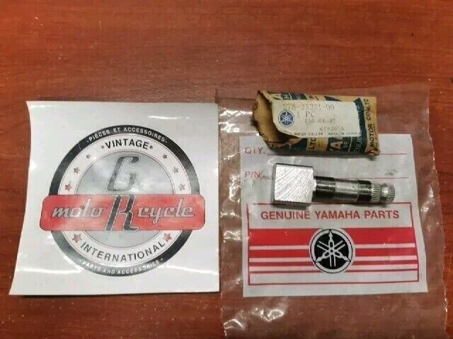 NOS Yamaha 1974 RD250 RD350 CAMSHAFT 278-25351-00-00 SUB 4L0-25351-00-00 Y167