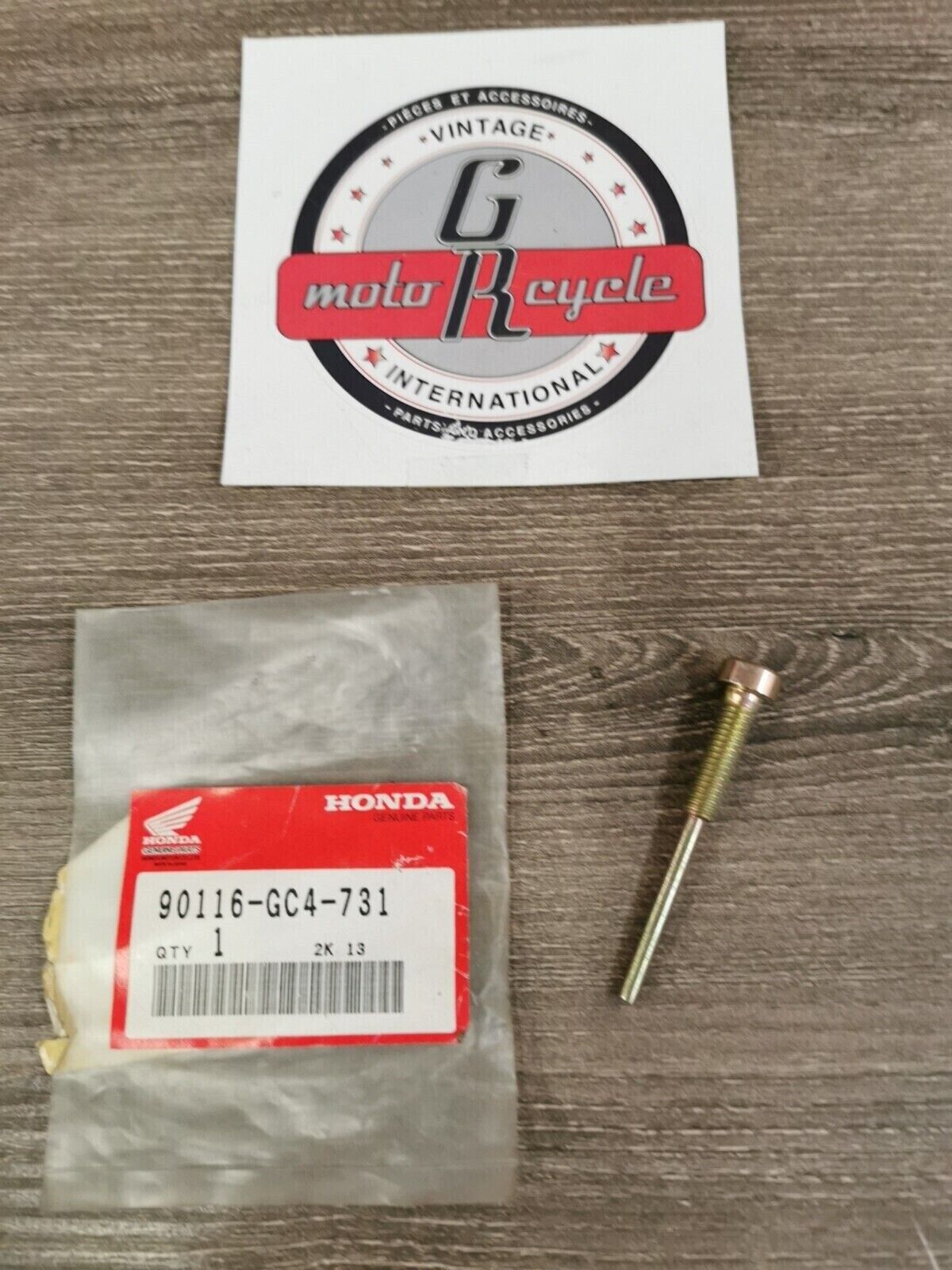 NOS HONDA CR80R 1984 FRONT FORK 90116-GC4-731 H48