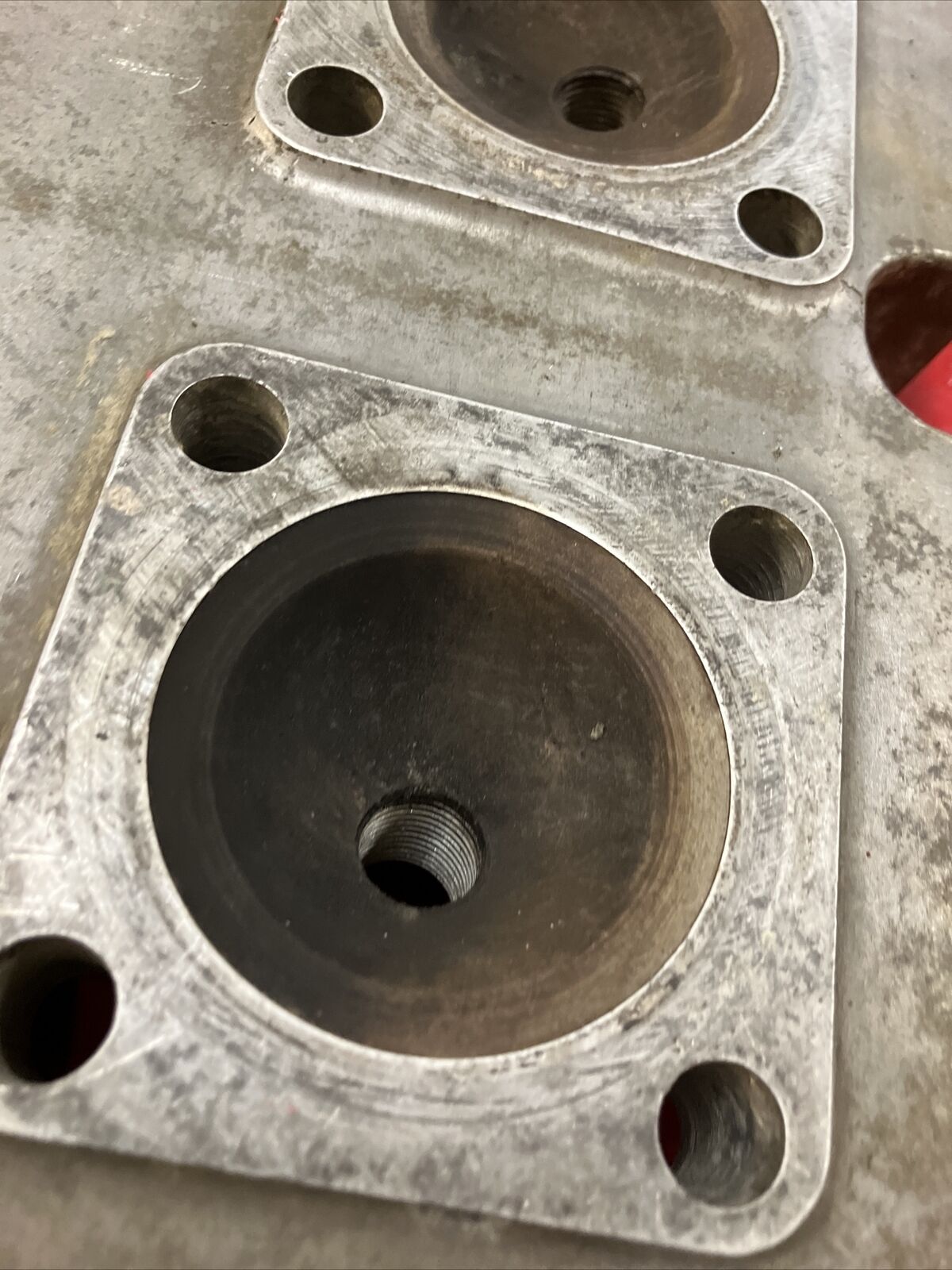 Suzuki GT380 cylinder head ram air U2