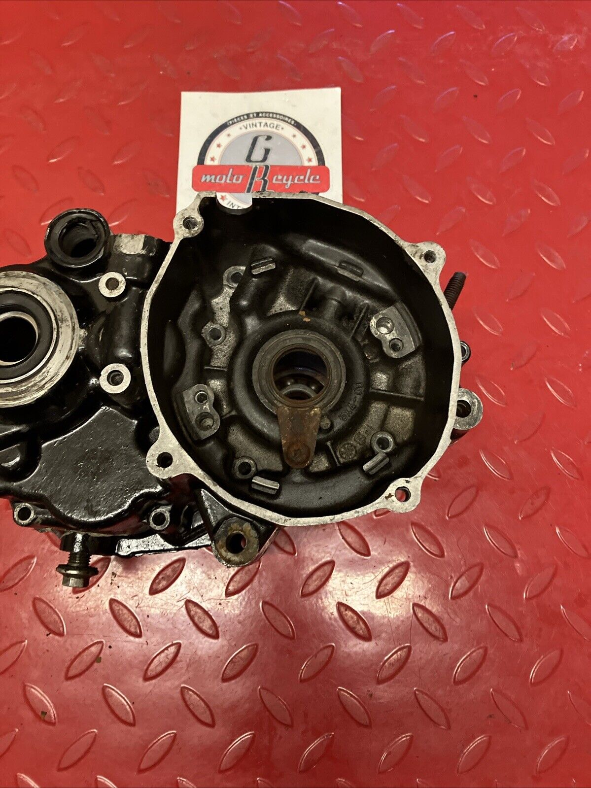 Yamaha YZ125 1983 Crankcase set left right crank case 1984