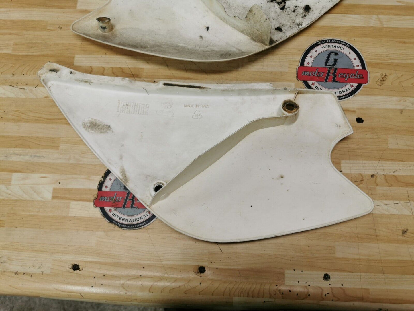 Kawasaki KX85 2004 left right side cover panel plate KX100 36001-1584-266 2 G