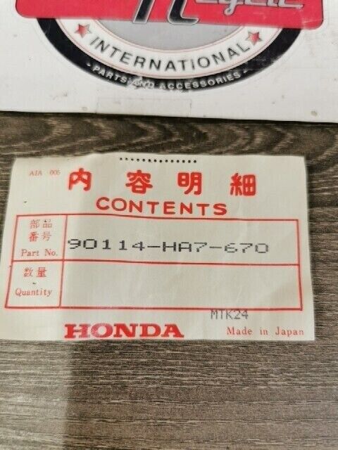 NOS HONDA TRX350 1986 - 1991 CLAMP TUBE 90114-HA7-670 H102