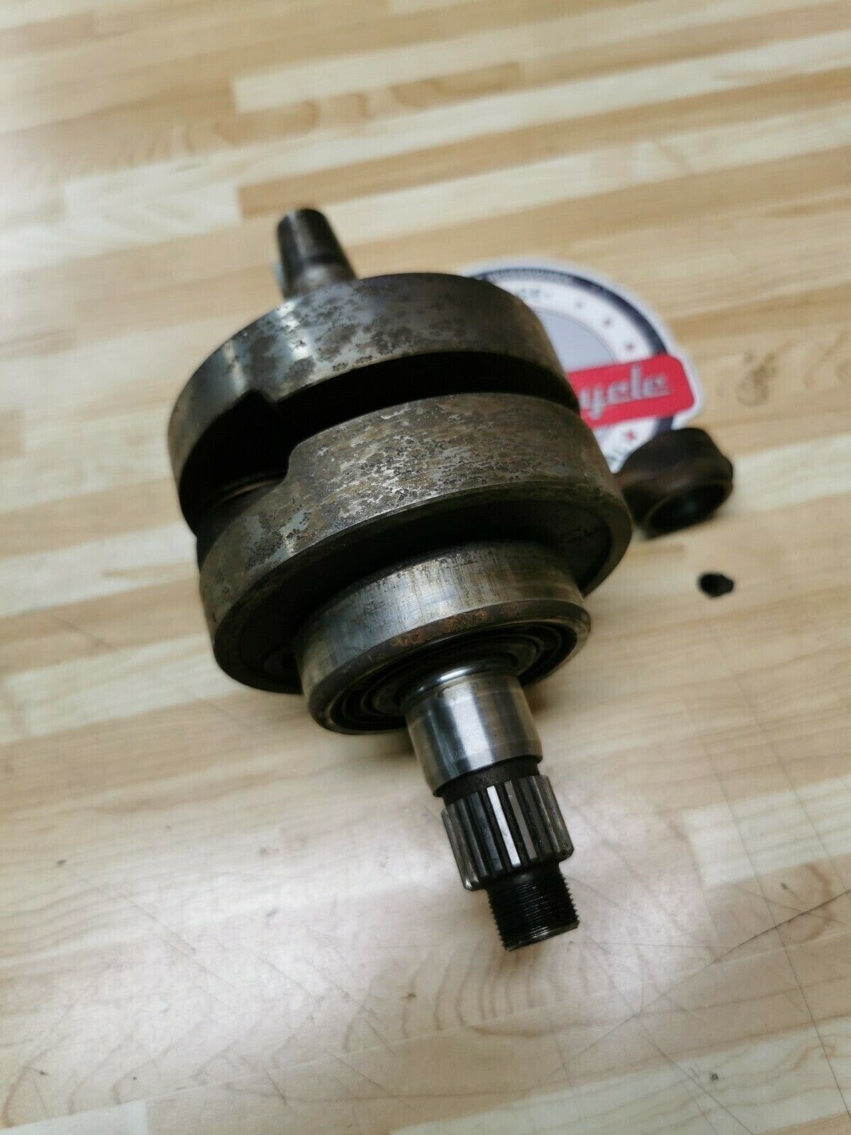 Kawasaki KDX200 1986 crankshaft crank shaft