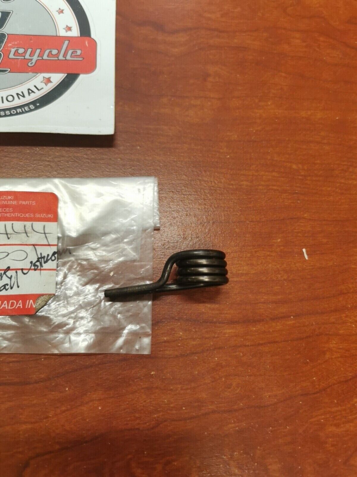 NOS Suzuki SPRING 09444-20001-000 S19