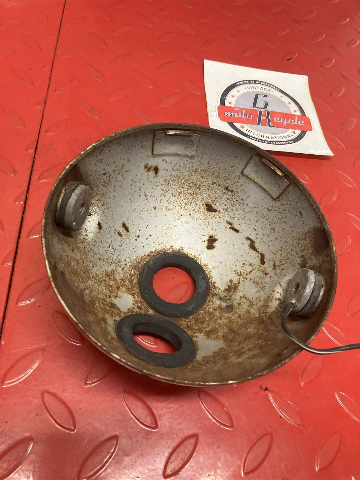 Suzuki RV90 1975 Headlight bucket head light housing