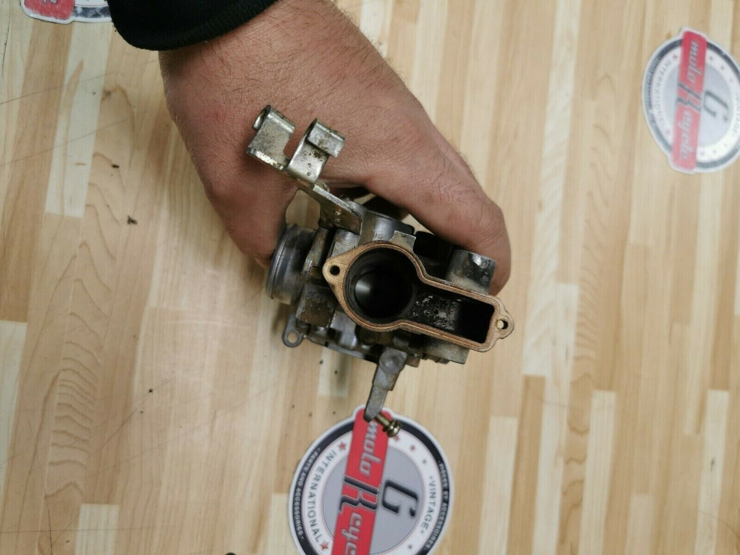 Honda XR350R 1983 left carburetor carb 16100-KF0-004