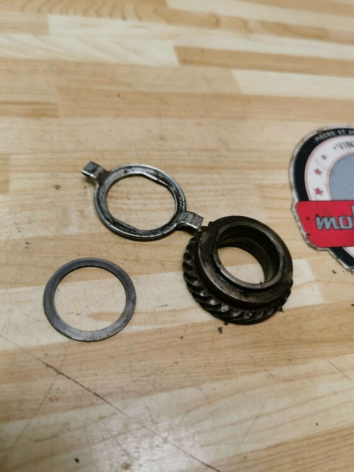 Yamaha DT125 1980 speedometer drive gear washer plate DT175 1981 XT125 XT200